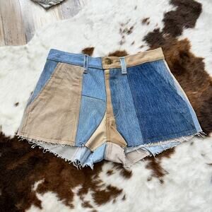 CARHARTT‎ REWORKED PATCHWORK JEANS SHORTS NWOT SZ:28